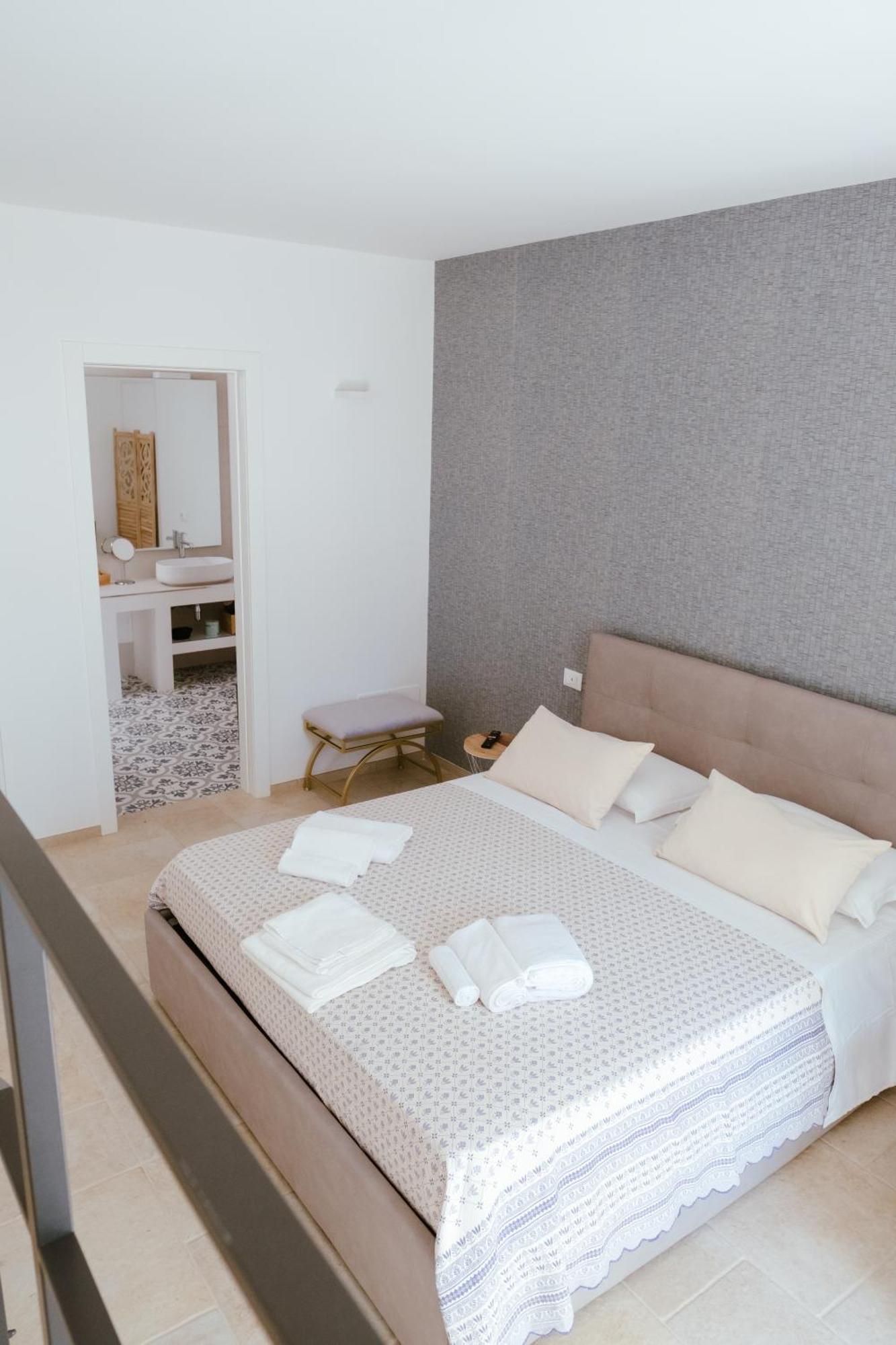 Iconica Luxury